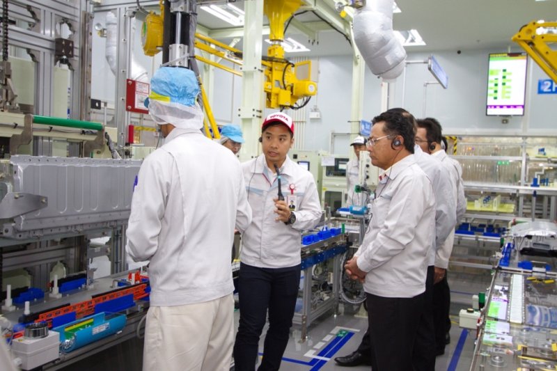 Toyota hosts HEV Battery Localization LineOff Ceremony in