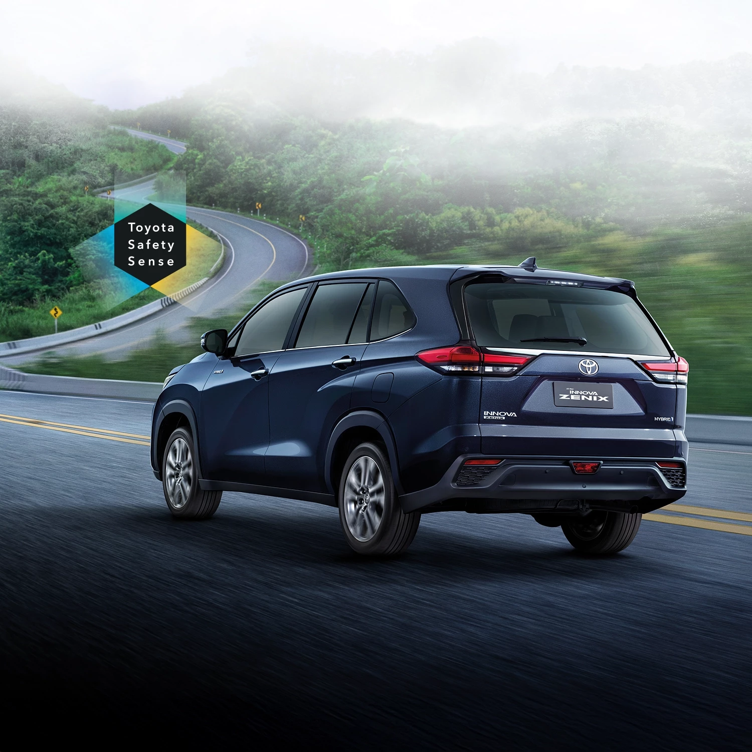 Innova Zenix