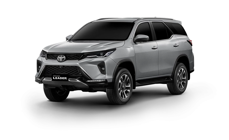 Fortuner Leader สี Silver Metallic รุ่น 2.4 Leader V 4WD