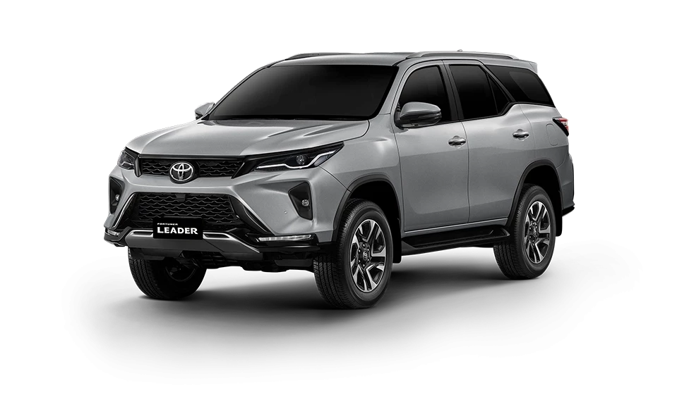Fortuner Leader สี Silver Metallic รุ่น 2.4 Leader G