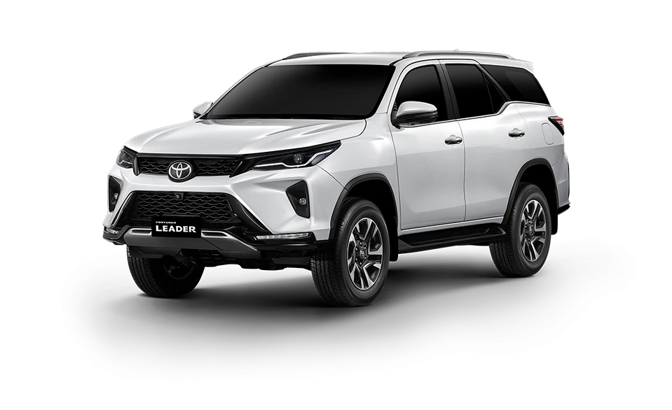 Fortuner Leader สี Platinum White Pearl รุ่น 2.4 Leader V