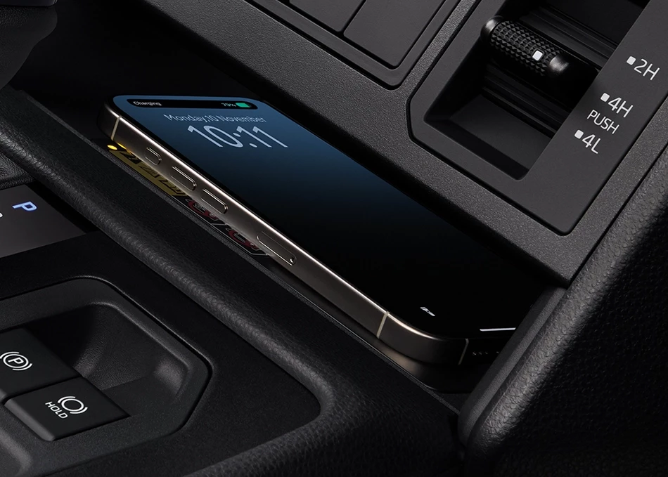 Hilux Travo Prerunner & 4TREX: Wireless Charger อุปกรณ์ชาร์จไฟแบบไร้สาย