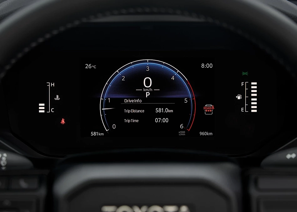 Hilux Travo Prerunner & 4TREX: Combination Meter
7-inch digital display, modern and sharp