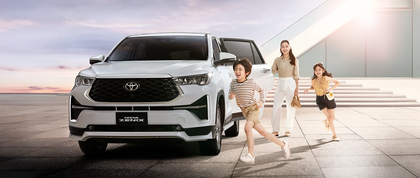 Innova Zenix Rear Toyota Innova Zenix | Gallery