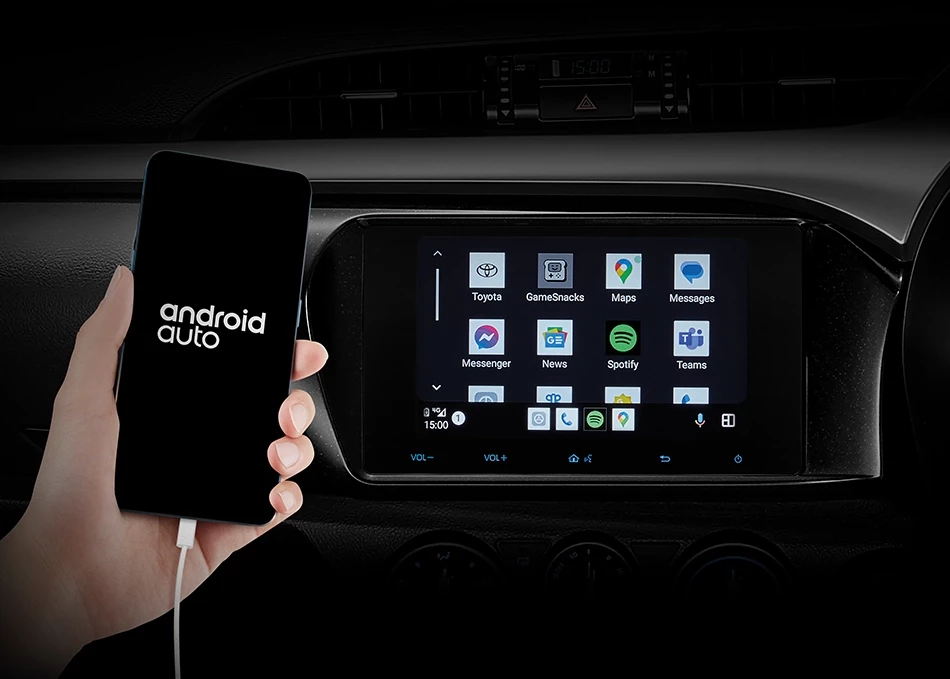Hilux Revo Standard Cab: หน้าจอสัมผัส 8 นิ้ว
รองรับ Apple CarPlay และ Android Auto