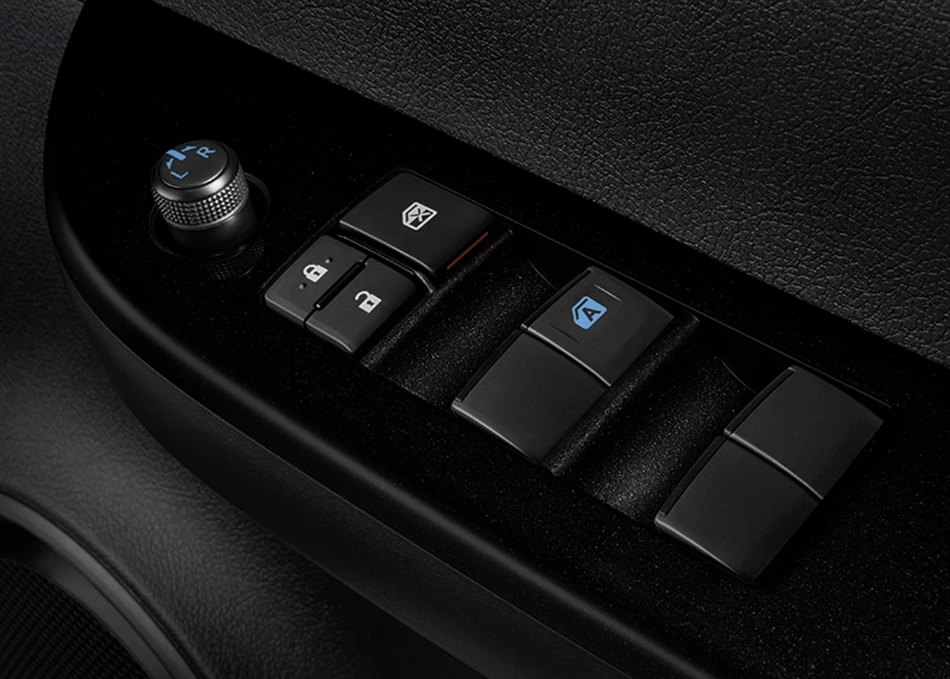 Hilux Revo Z Edition: กระจกไฟฟ้า ปรับขึ้น - ลงอัตโนมัติ
พร้อมระบบป้องกันการหนีบ (เฉพาะด้านคนขับ)