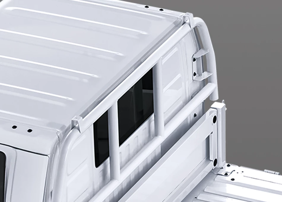 Hilux Champ: Mounting base located at the rear cabin area.