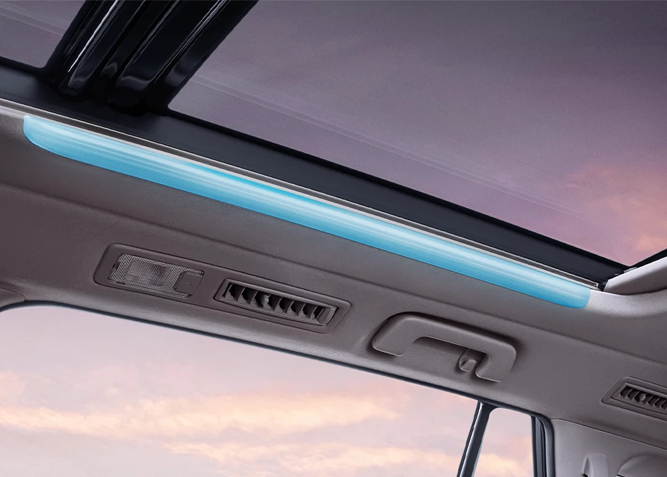 Innova Zenix: Ambient cabin lighting