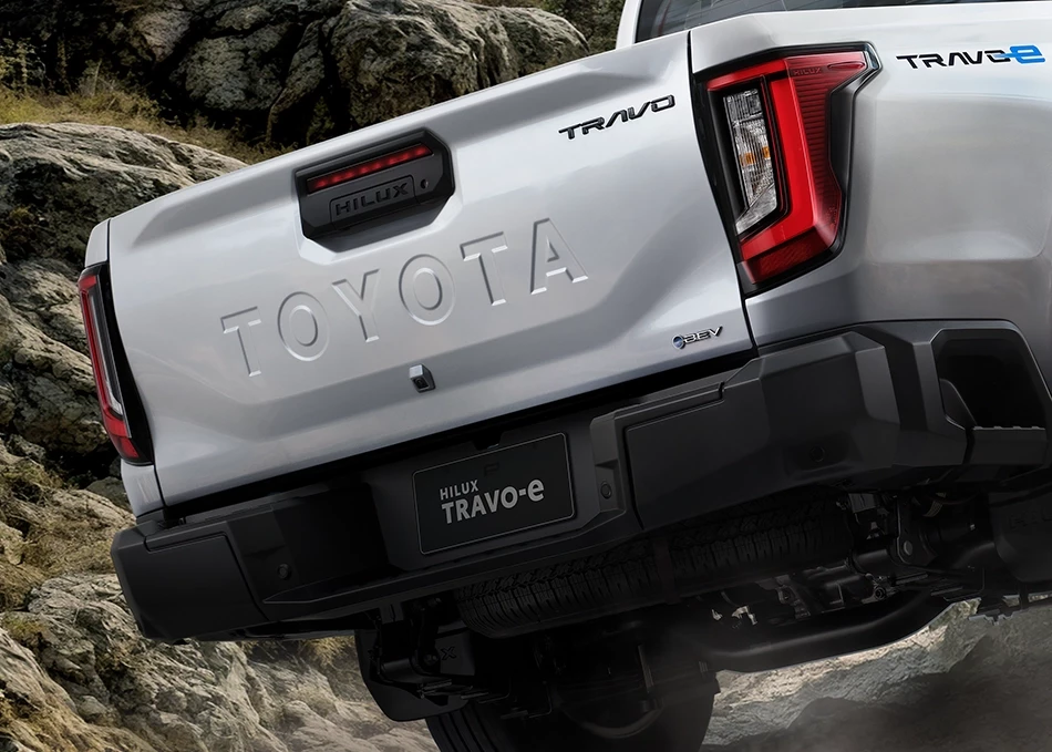 Hilux Travo-e: Tailgate with TOYOTA lettering