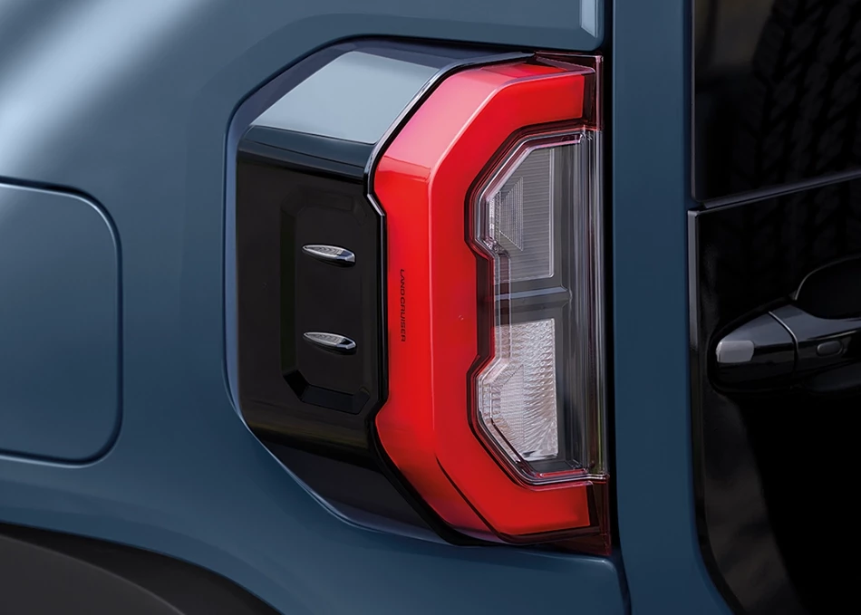 Land Cruiser FJ: ไฟท้าย LED